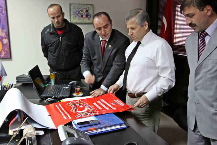 ŞEHİT AİLELERİ'den REKTÖR'e ZİYARET