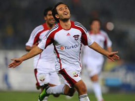 Trabzonspor, Olcan'ı renklerine bağladı