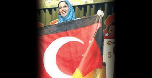 Türkleri aşağılayan diziye büyük tepki