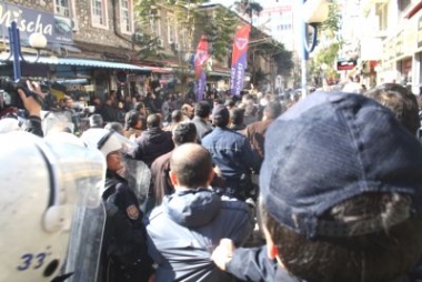 Mersin'de KCK Gerginliği: 35 Gözaltı