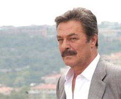 Kadir İnanır kansere yakalandı