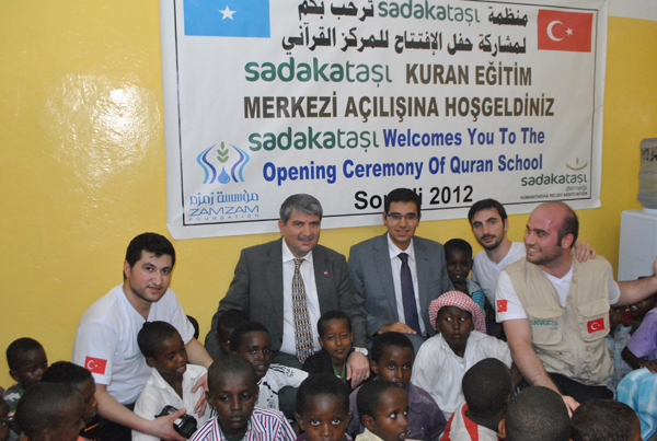 Sadakataşı derneği SOMALİ KURAN KURSU AÇILDI
