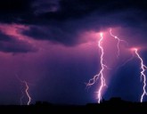 İzmir'de işçilerin üzerine yıldırım düştü: 2 ölü