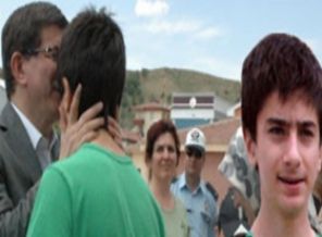 Davutoğlu'nun oğlundan babasına sitem!