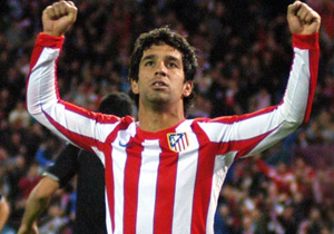 ARDA TURAN TAM 12'DEN VURDU!