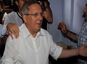 Aziz Yıldırım, iftar'a katıldı