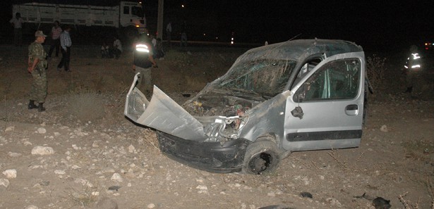Van'da feci kaza: 5 ölü, 1 yaralı