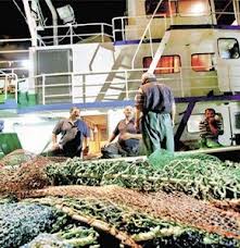 Balıkçılar isyan etti ağlarını denize atmadı!