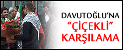 Davutoğlu’na “çiçekli” karşılama
