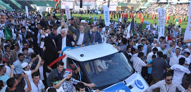 Kocaeli'nde Fetih Şöleni'ne büyük ilgi