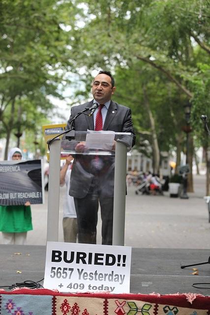 Srebrenitsa'da soykırım New York'ta ANILDI