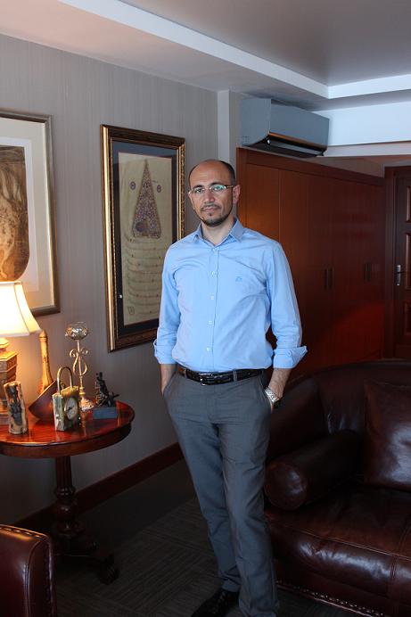 TÜRK BİLİM ADAMINDAN AIDS VE KANSERE ÇARE