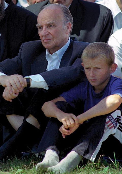 İYİ Kİ BÖYLE GÜZEL ADAMLAR VAR