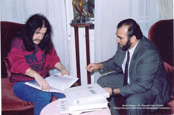 VEFATININ 15. YILINDA BİLGE BARIŞ MANÇO