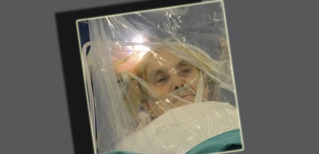 Konuşa konuşa beyin ameliyatı oldu