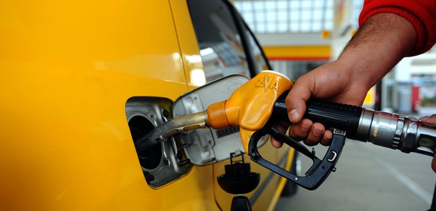 Benzin ve mazota  yeni zam