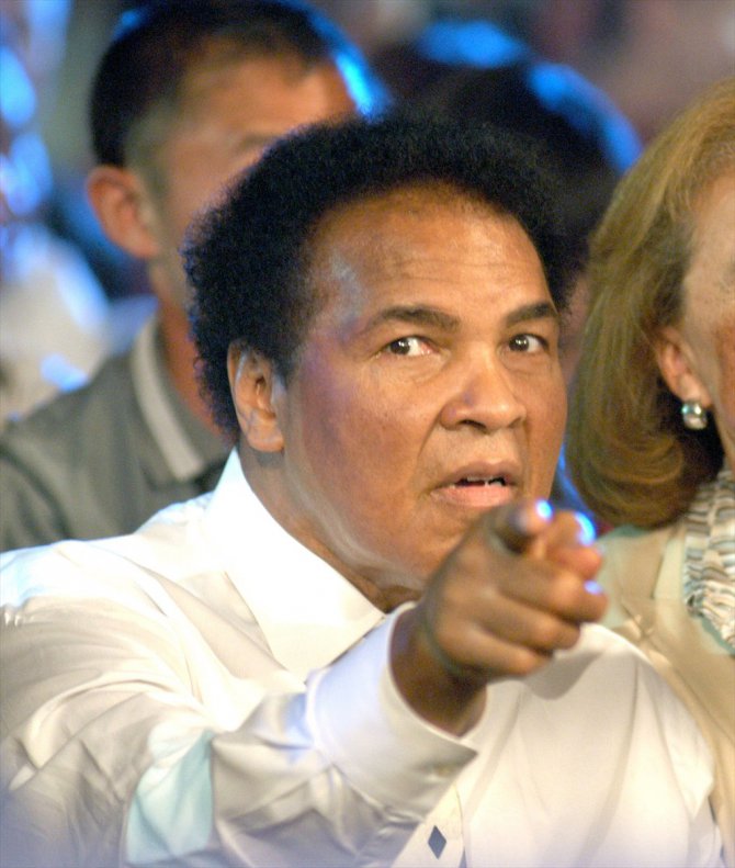 EFSANE HAYATINI KAYBETTİ