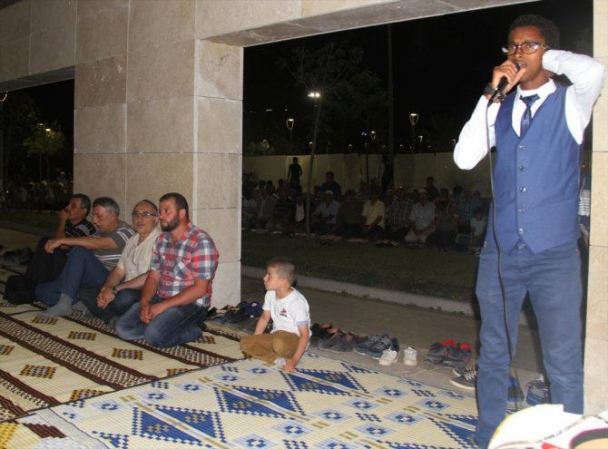 Somalili hafız Çankırılıların beğenisini kazandı