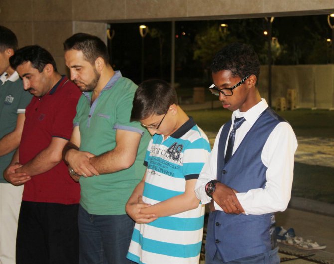 Somalili hafız Çankırılıların beğenisini kazandı