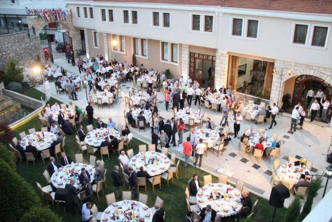 TİKA ve MATÜSİTEB Üsküp'te iftar verdi