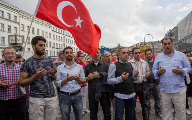 Atatürk Havalimanı'ndaki terör saldırısına tepkiler