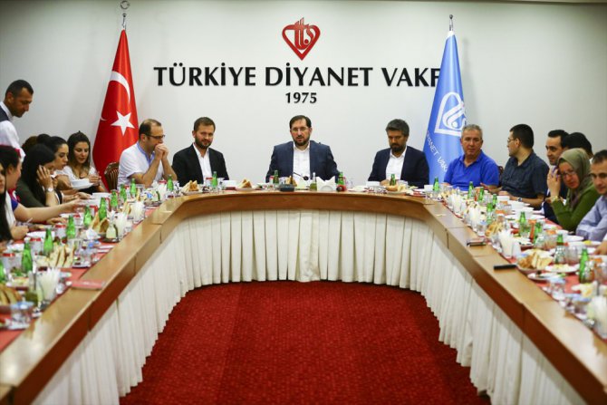 Türkiye Diyanet Vakfı'ndan basın mensuplarına iftar