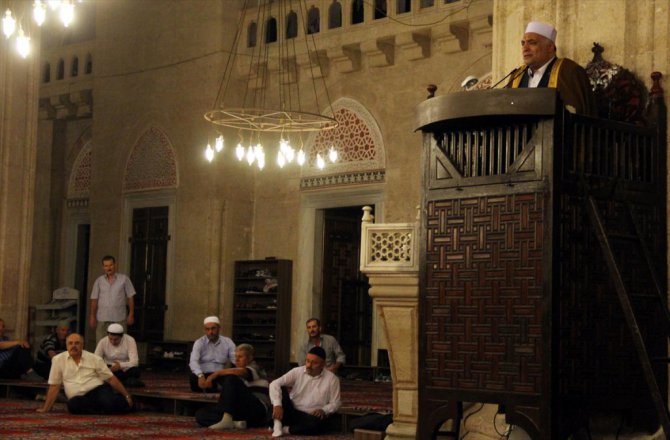 Mısırlı hafız Tuhi'den Kur'an tilaveti