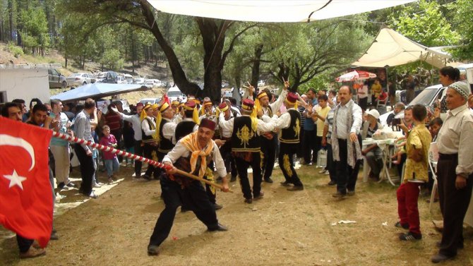 Antalya'da "22. Geleneksel Kervan Günü" etkinliği