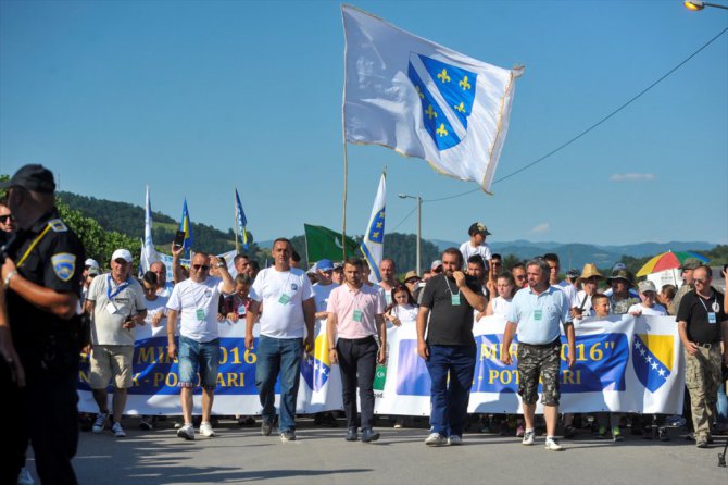 "Ölüm Yolu"nda "Barış Yürüyüşü"