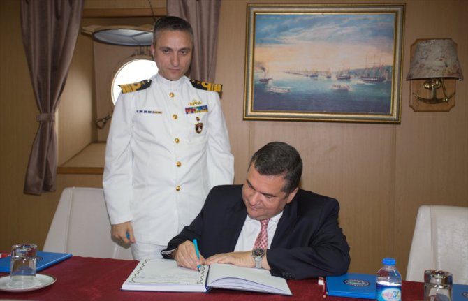 TCG Barbaros Fırkateyni Kazablanka'da