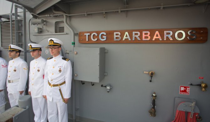 TCG Barbaros Fırkateyni Kazablanka'da