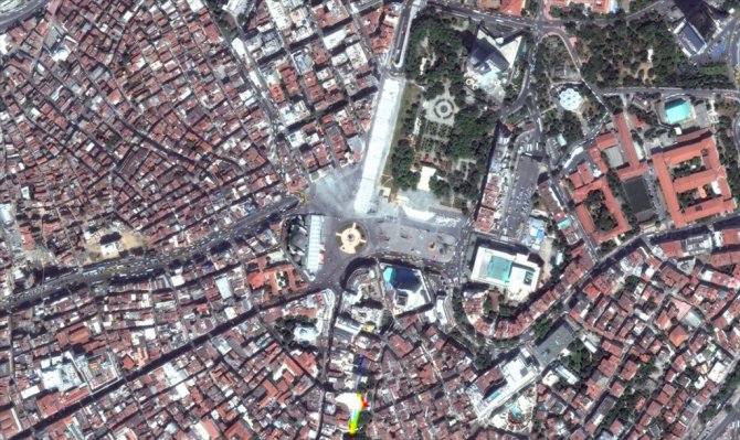 Öyle bir yere cami yapılıyor ki