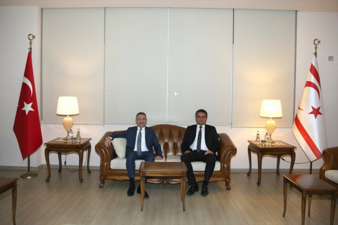 Cumhurbaşkanı Yardımcısı Oktay KKTC'ye geldi