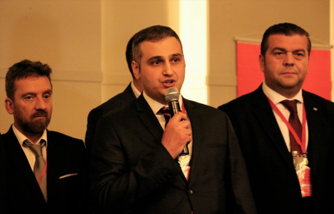 Eskişehirspor Kulübü Olağanüstü Genel Kurulunu Kaan Ay KAZANDI