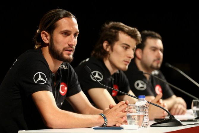 A Milli futbolcular, Fransa maçından umutlu