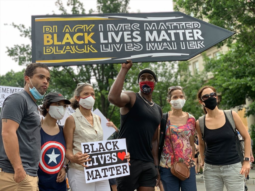 Washington DC'de binlerce kişilik Floyd protestosu