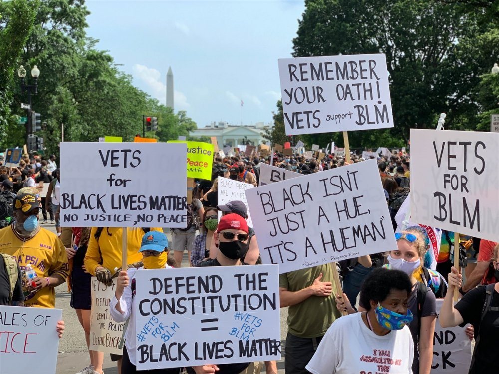 Washington DC'de binlerce kişilik Floyd protestosu