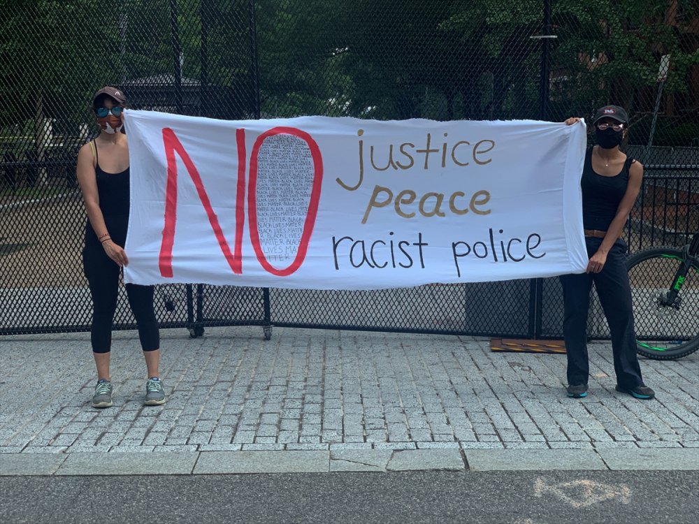 Washington DC'de binlerce kişilik Floyd protestosu