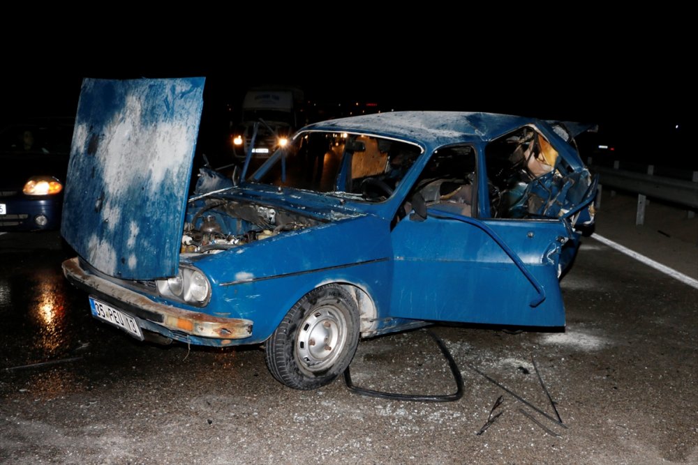 Manisa'da trafik kazası: 1 ölü, 1 ağır yaralı