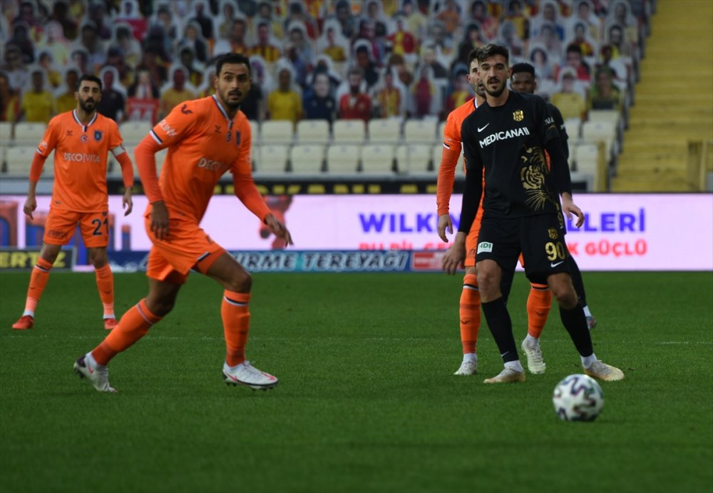 Medipol Başakşehir 1-1 Eriyor