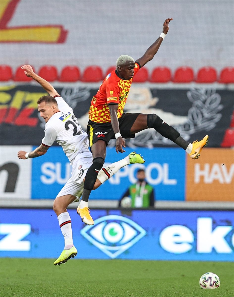 Izmir'de beraberlik Göztepe: 1 - Fatih Karagümrük: 1