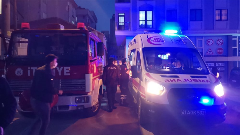 Kocaeli'de rögara düşen kadını itfaiye ekipleri kurtardı