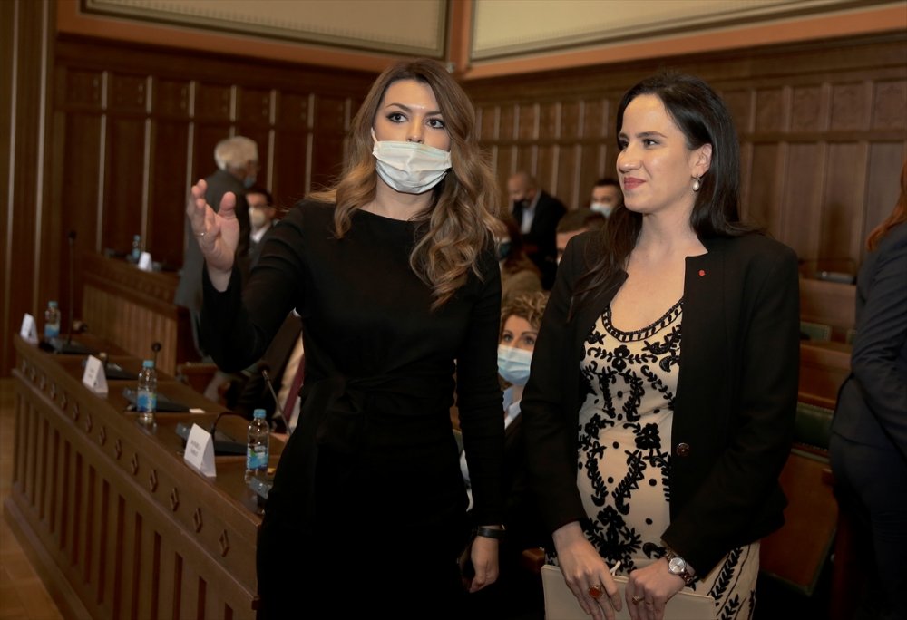 Saraybosna'nın yeni belediye başkanı Benjamina Karic oldu