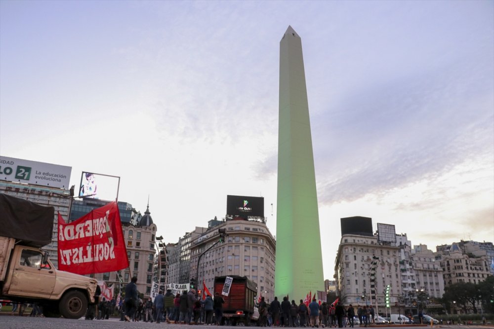 Arjantin'de "İsrail'i kınama, Filistin ile dayanışma" gösterisi düzenlendi