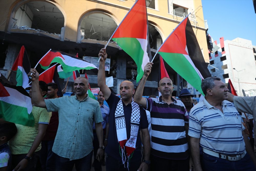 Gazze'de, aşırı sağcı Yahudilerin Doğu Kudüs'teki "Bayrak Yürüyüşü" protesto edildi