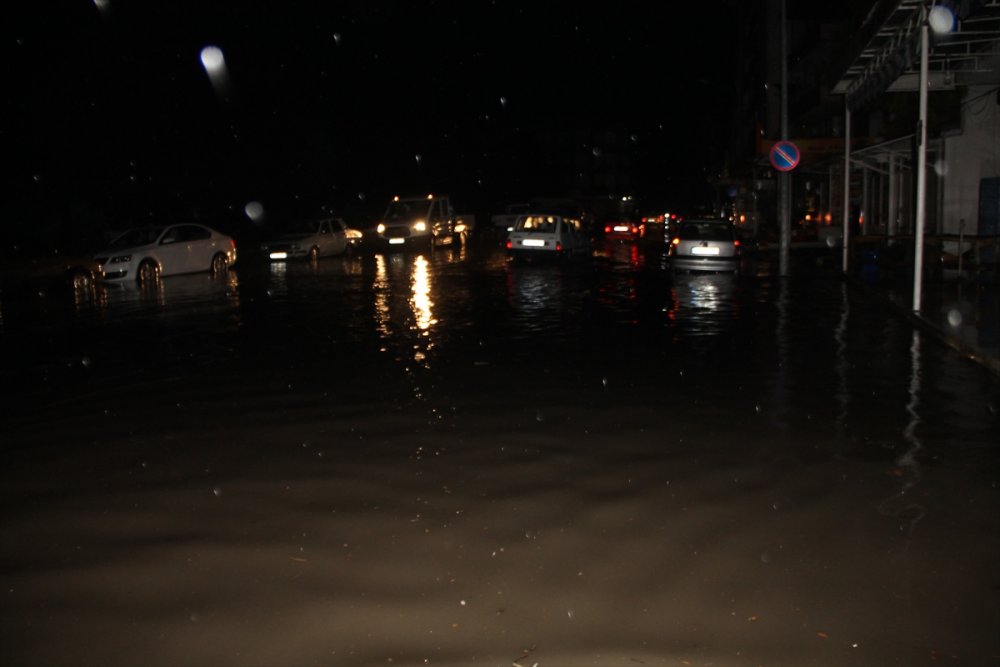 Samsun'da sağanak etkili oldu