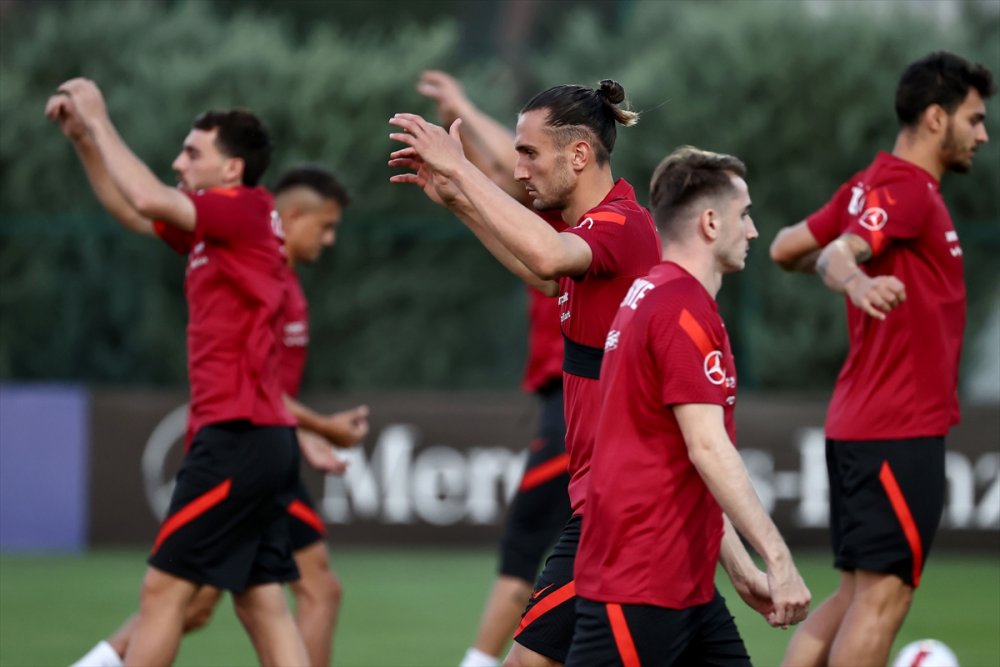 A Milli Futbol Takımı, Karadağ maçına hazır