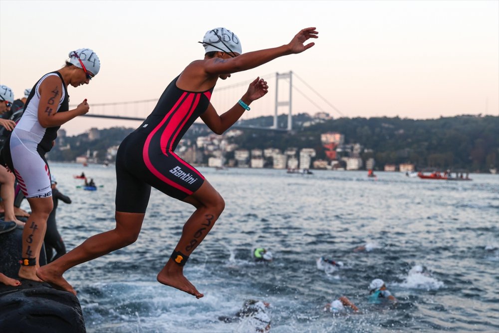 İstanbul Oral B Boğaziçi Triatlonu sona erdi