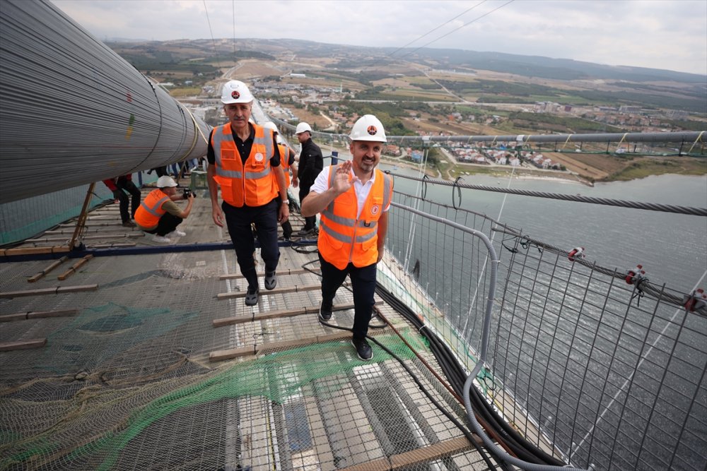 Bakan Karaismailoğlu, 1915 Çanakkale Köprüsü'nün "kedi yolu"ndan kıtalar arası geçişini tamamladı