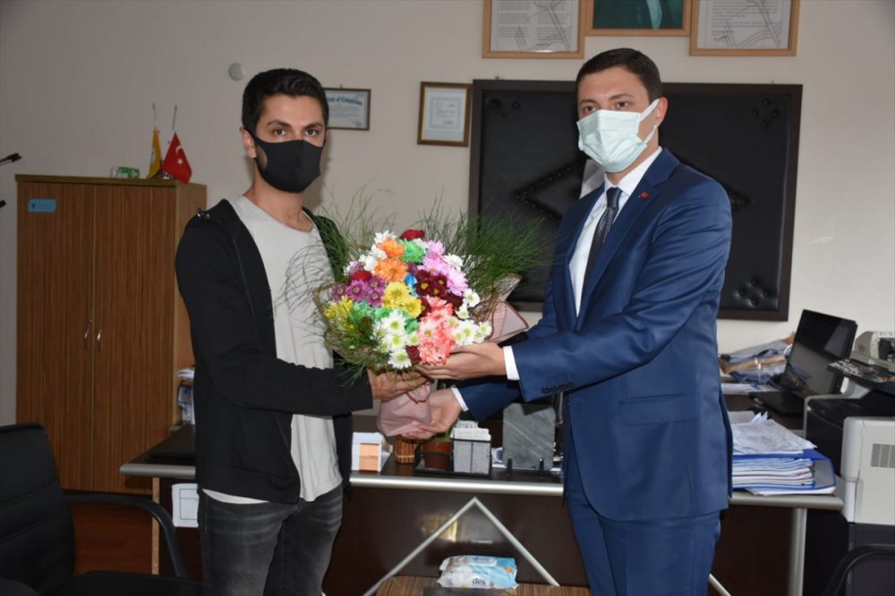 Öğretmeni sınıftan kovduğu iddia edilen kaymakam özür diledi